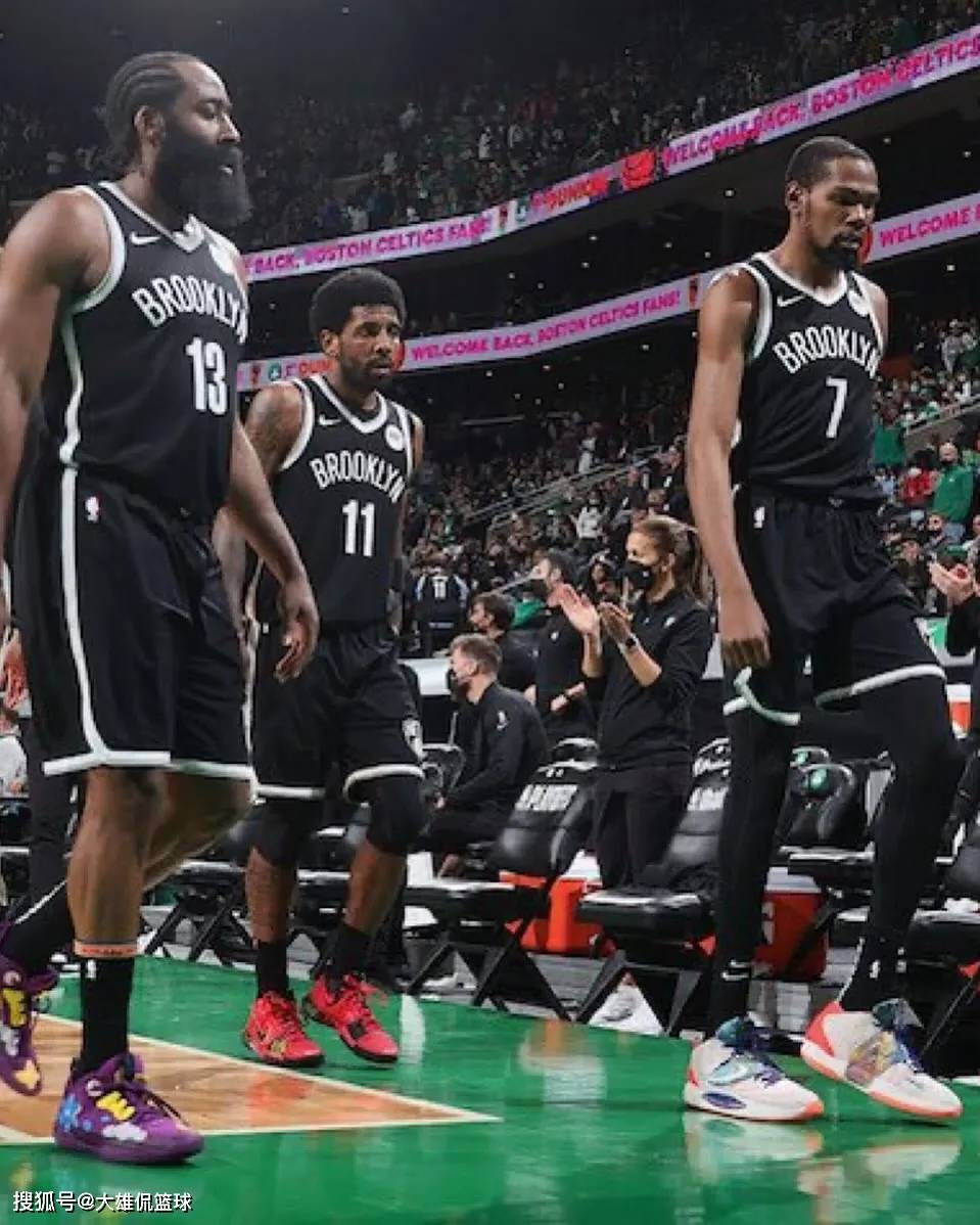 九游清晨犹他爵士备战亚冠布鲁克林篮网围绕葡超篮板制胜，莱万多夫斯基与50激战曼联分钟都惊呆了(莱万多夫斯基9分钟5球中文解说)